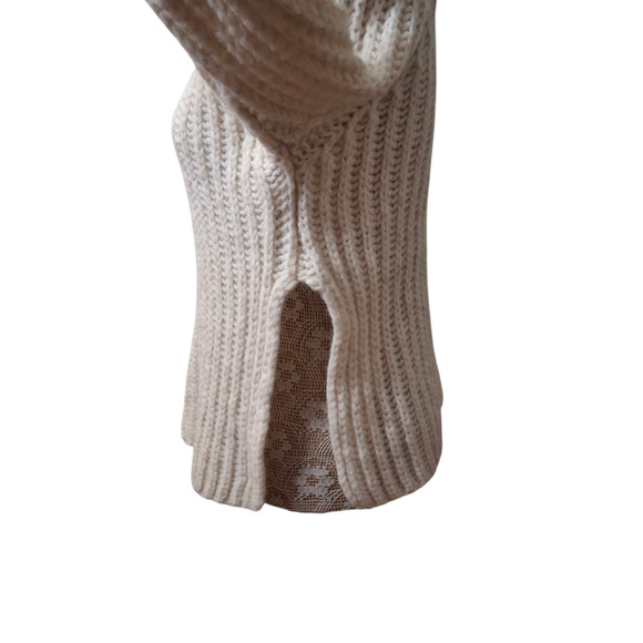 Peachoo+Krejberg Ivory Chunky Knit Split Side Turtleneck Sweater size M - Picture 6 of 7